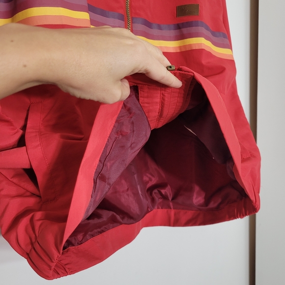 L&P Apparel Lightweight Red Rainbow Stripes Zipper Front Pockets Hoodie Small - Picture 4 of 13